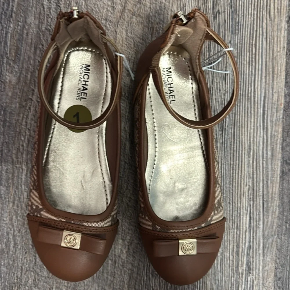 Michael Kors girls shoes